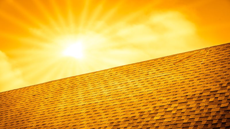 How Summer Heat Affects Shingles